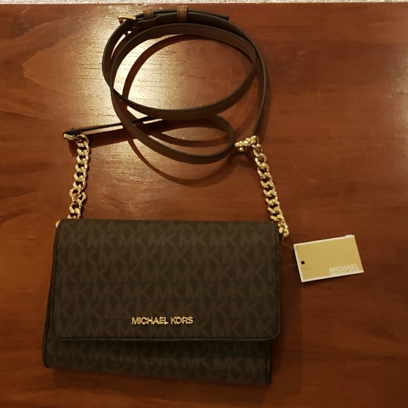 Michael Kors Handbags - Michael Kors Brown Jet Set Travel Crossbody - Medium